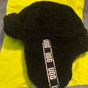 UGG Sherpa Trapper Style Hat